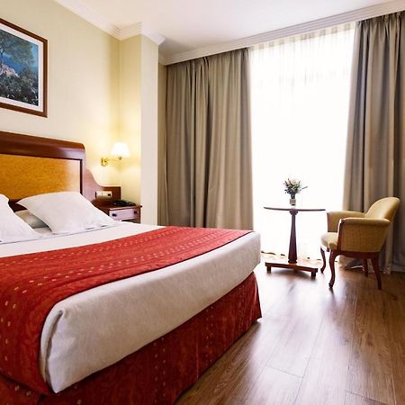 Gran Hotel De Ferrol Bagian luar foto