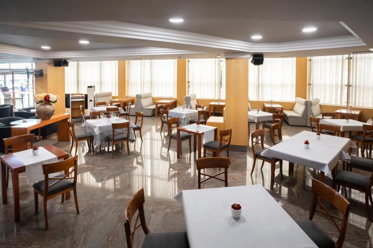 Gran Hotel De Ferrol Bagian luar foto