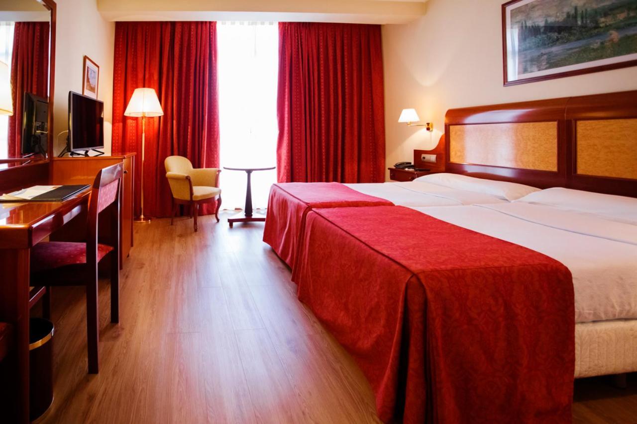 Gran Hotel De Ferrol Bagian luar foto