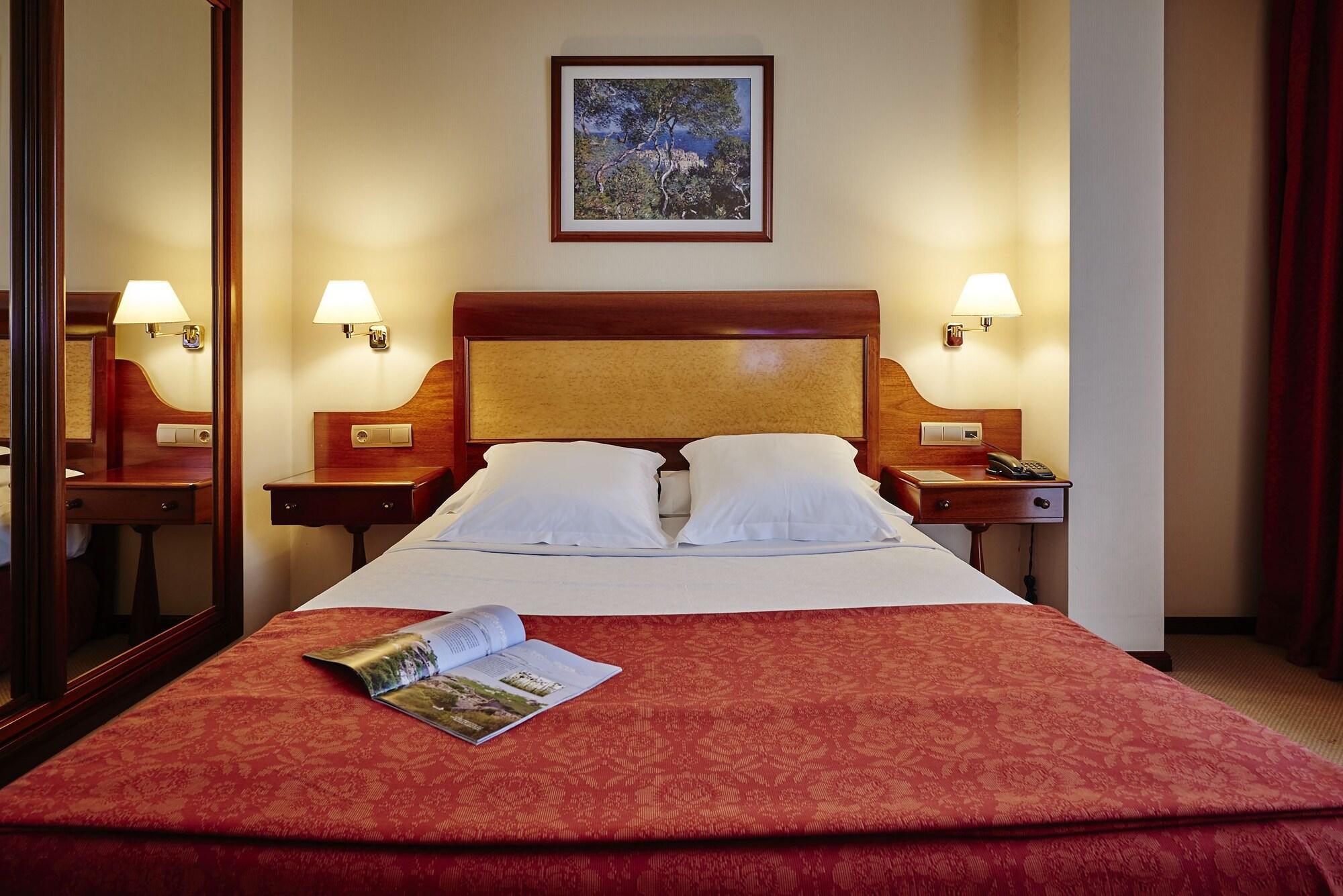 Gran Hotel De Ferrol Bagian luar foto
