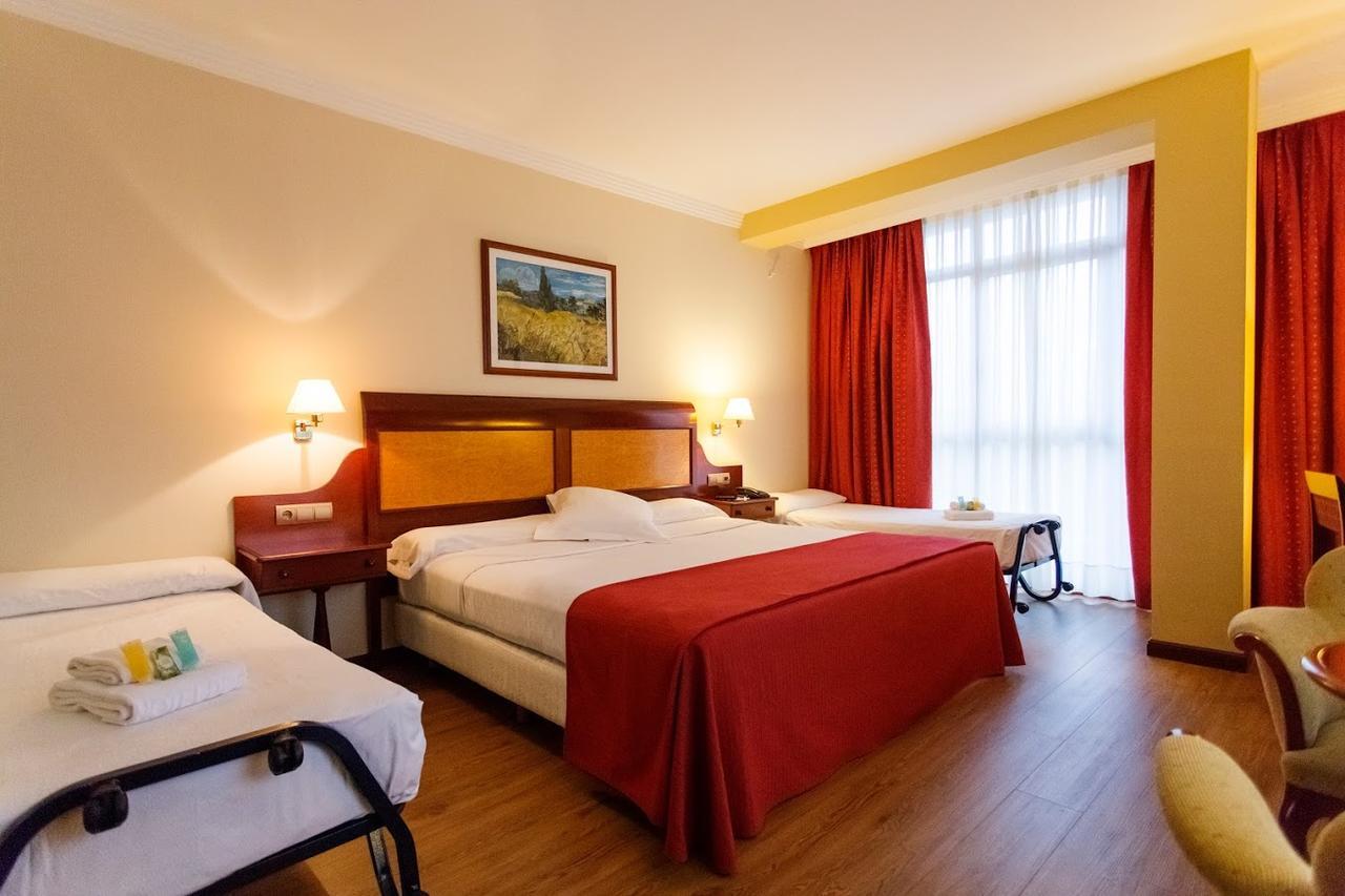 Gran Hotel De Ferrol Bagian luar foto